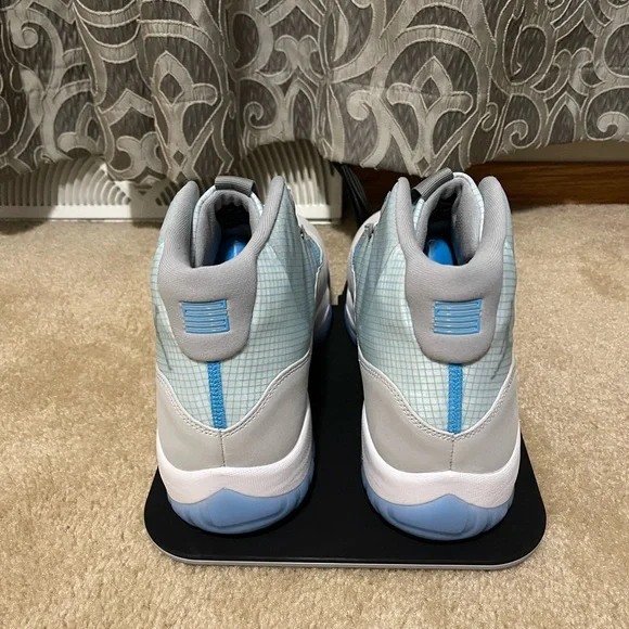 Jordan 11 Adapt - Picture 11 of 16
